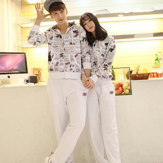 Set: Printed Hoodie + Sweatpants