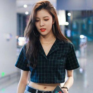 Short-sleeve Plaid Open-collar Cropped Shirt