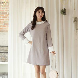 Pleated-collar Checked Dress