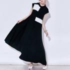 Sleeveless Color Block A-line Maxi Dress