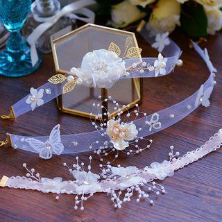 Bridal Flower Accent Choker