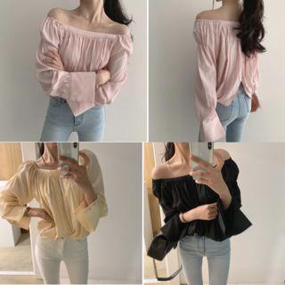 Cold Shoulder Pleated Blouse