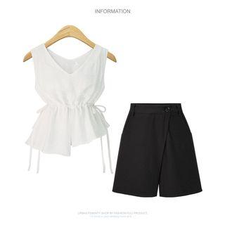 Set: Sleeveless V-neck Top + Shorts
