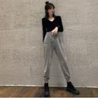 Long-sleeve V-neck Top / Straight-leg Sweatpants