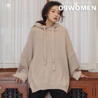 Drop-shoulder Dip-back Knit Hoodie