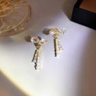 Bow Rhinestone Faux Pearl Fringed Earring 1 Pair - Ndyz283 - Gold & White - One Size