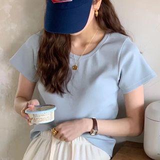 Short-sleeve Plain T-shirt / Drawstring Plain Shorts