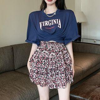 Short-sleeve Lettering T-shirt / Floral Skirt