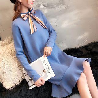 Striped Bow Flared-hem Knit Dress