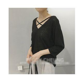 Cross Strap 3/4-sleeve T-shirt