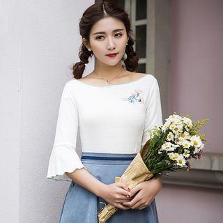 Bell-sleeve Embroidery Contrast-trim Top