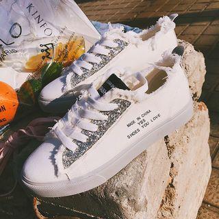 Canvas Lettering Lace-up Shoes