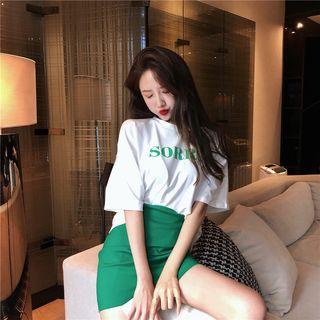 Lettering Elbow-sleeve T-shirt / Mini Skirt