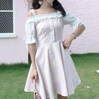 Ruffle Trim Off-shoulder Short-sleeve A-line Dress