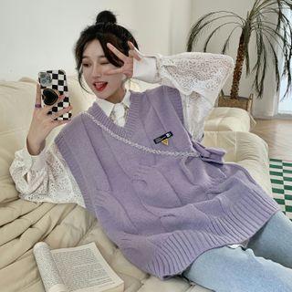 Plain Sweater Vest / Lace Blouse