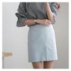 Band-waist Slit-front A-line Skirt
