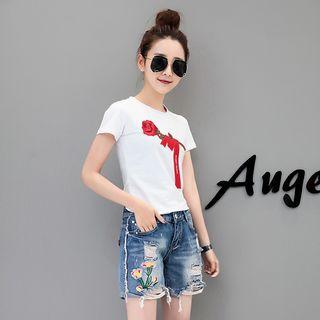Set: Applique T-shirt + Denim Shorts