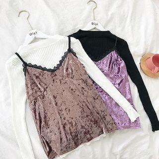 Lace-trim V-neck Camisole Top