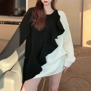 Two Tone Ruffle Trim Sweater Black & White - One Size