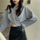 Long-sleeve Twisted Cropped Sweatshirt