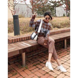 Crewneck Plaid Sweater Brown - One Size
