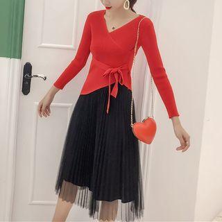 V-neck Tie-front Asymmetric Knit Top