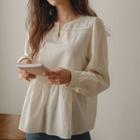 Notch-neck Lace-trim Tunic