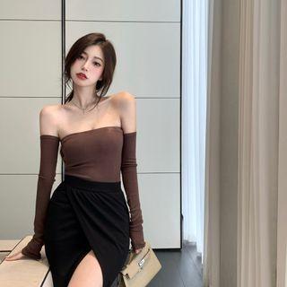Tube Top With Arm Sleeves / Slit Midi Pencil Skirt