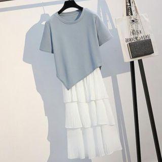 Set: Short-sleeve T-shirt + Sleeveless Tiered Dress
