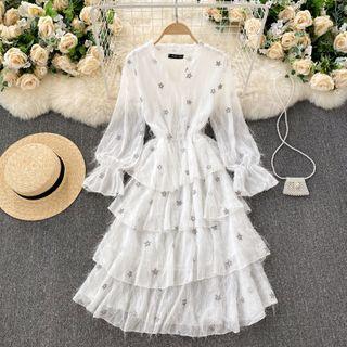 Long-sleeve Tiered Star Print Midi A-line Lace Dress