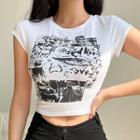 Short Sleeve Eyes Printed Crop T-shirt