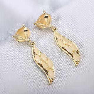 Cat Eye Stone Fox Dangle Earring A432 - White & Gold - One Size