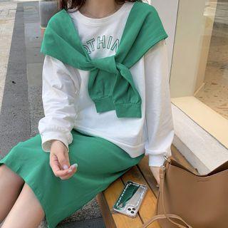Set: Lettering Sweatshirt + Midi Pencil Skirt