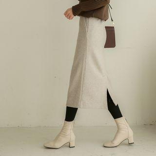 Band-waist Seam-trim Slit-back Skirt