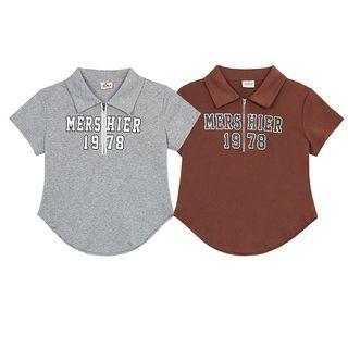 Short-sleeve Zip Lettering Crop Top