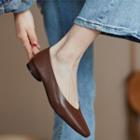 Low-heel Pointed Plain Shoes