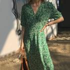 Short-sleeve Floral Print Midi A-line Dress Green - One Size