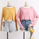 Lightweight Loose-fit Crop T-shirt