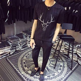 Set: Deer Print Short-sleeve T-shirt + Slim-fit Pants
