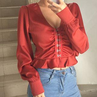 Hood-and-eye Crop Blouse