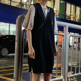 Letter Embroidered Knit Top / Short-sleeve Plain T-shirt