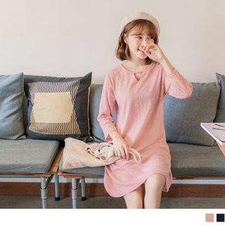 Cutout 3/4 Sleeve Dress