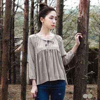 High-waist Tie-up Neck Chiffon Top