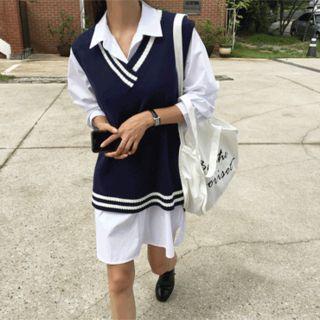 V-neck Contrast-trim Knit Vest Navy Blue - One Size