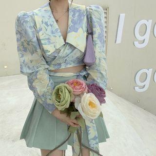 Puff-sleeve Tie-dyed Blouse / Pleated Mini A-line Skirt