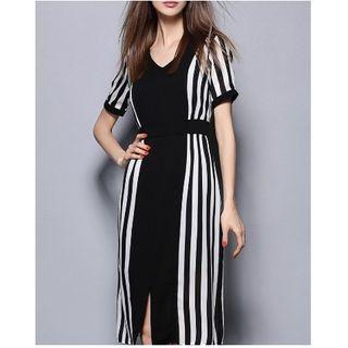 Short-sleeve Striped A-line Midi Dress