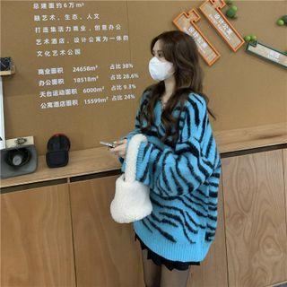 V-neck Zebra Print Sweater Blue - One Size