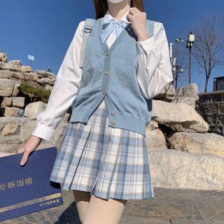 Plaid A-line Skirt / Bow Tie / Set