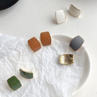 Stud Earring / Ear Clip