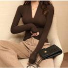 V-neck Bodycon T-shirt